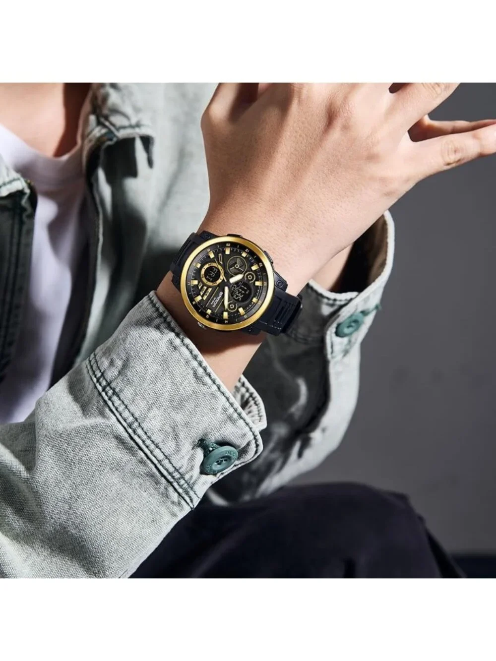 Men's Black Gold Analog Quartz Stainless Steel Military Electronic Digital Watch
